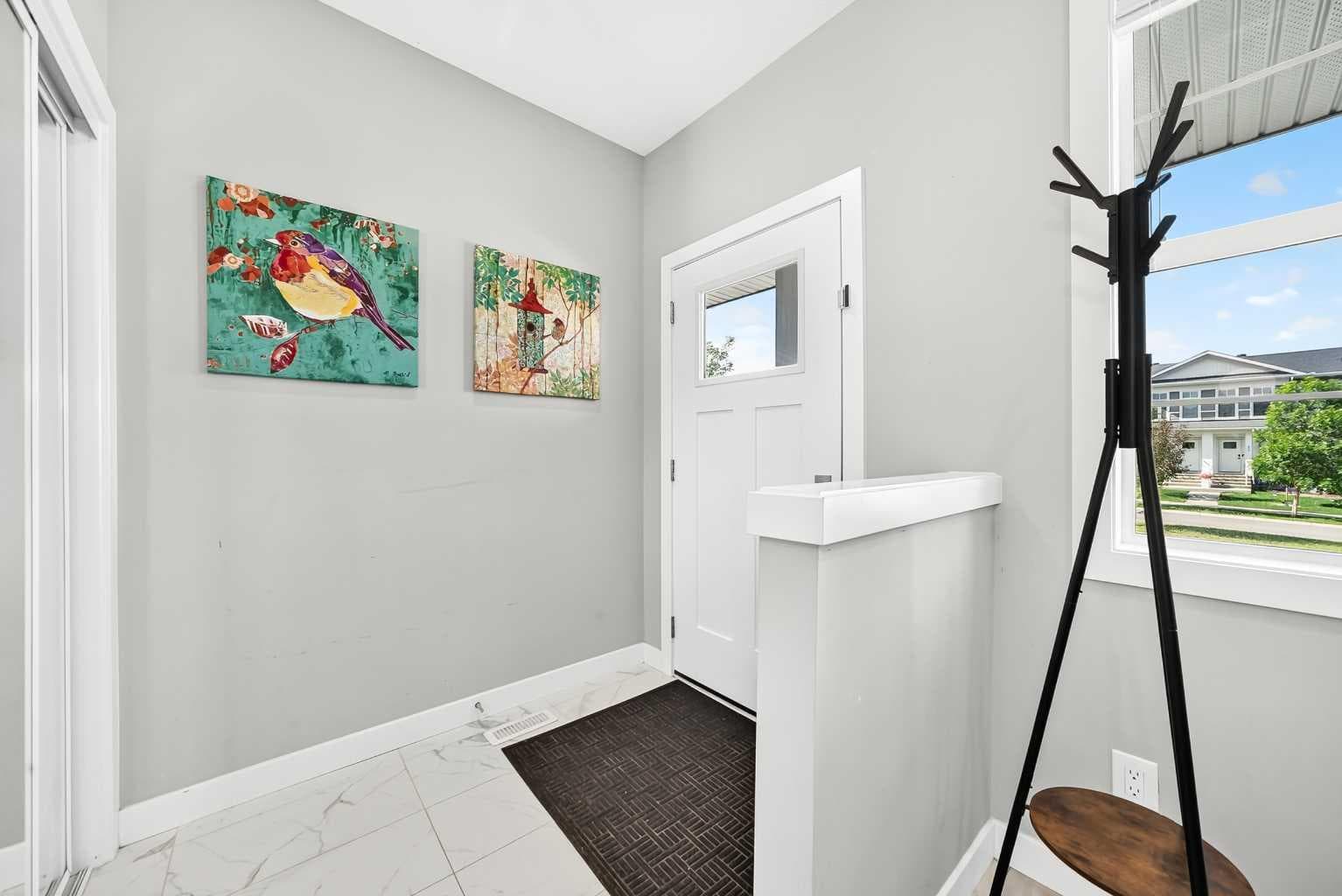 456 West Lakeview Drive — photo 5