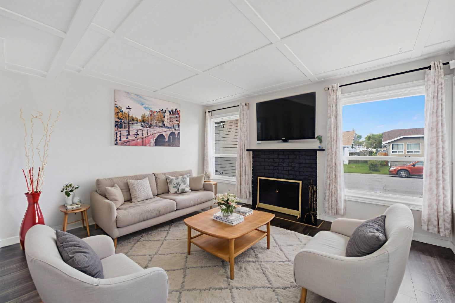 17 Abberfield Crescent NE — photo 2