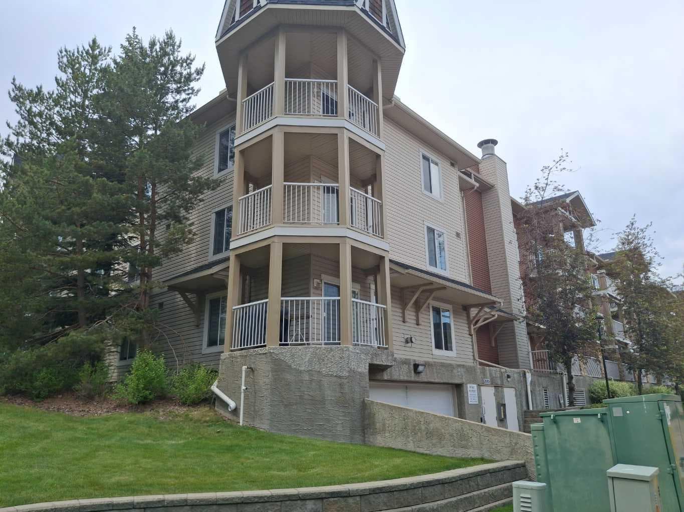 Apartment in Panorama Hills