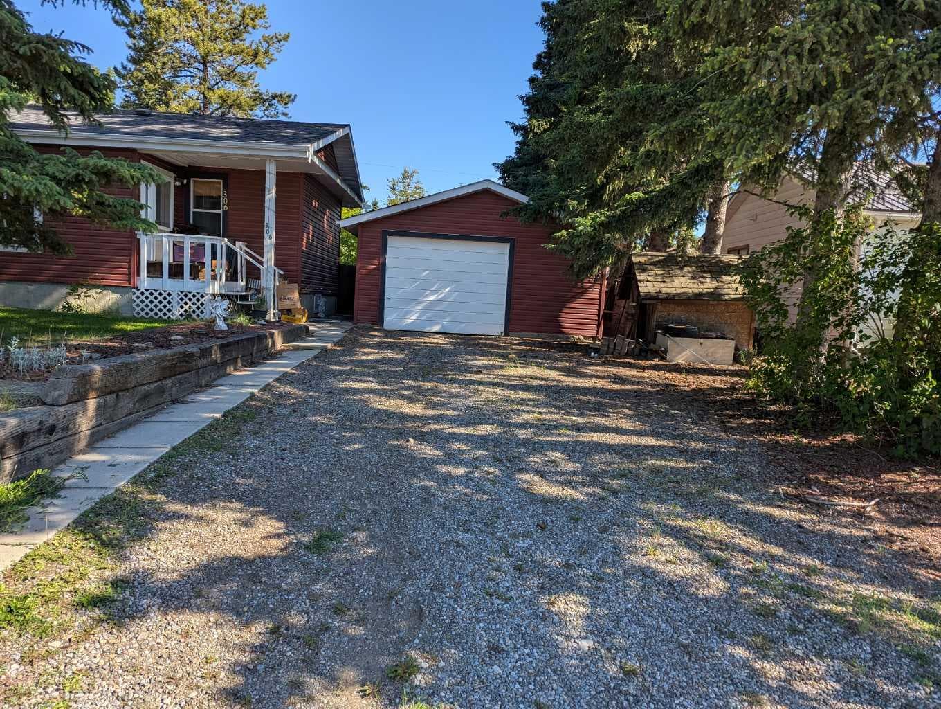 306 Windsor Avenue — photo 2