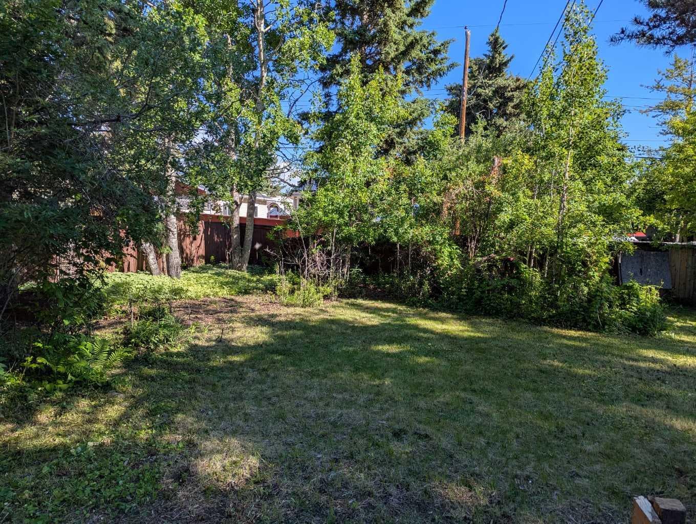 306 Windsor Avenue — photo 3