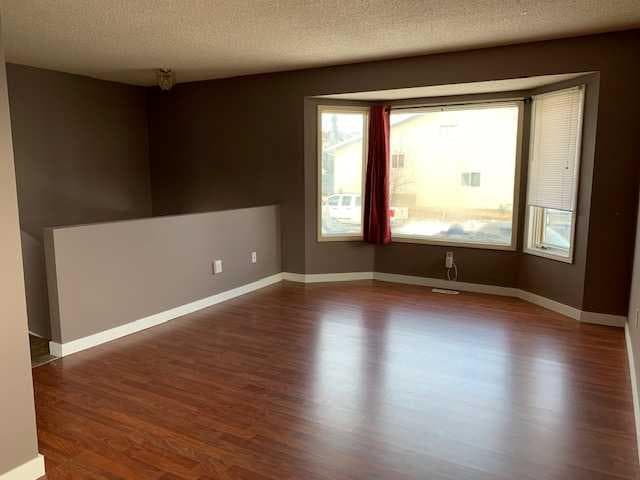250 Falmere Way NE — photo 2