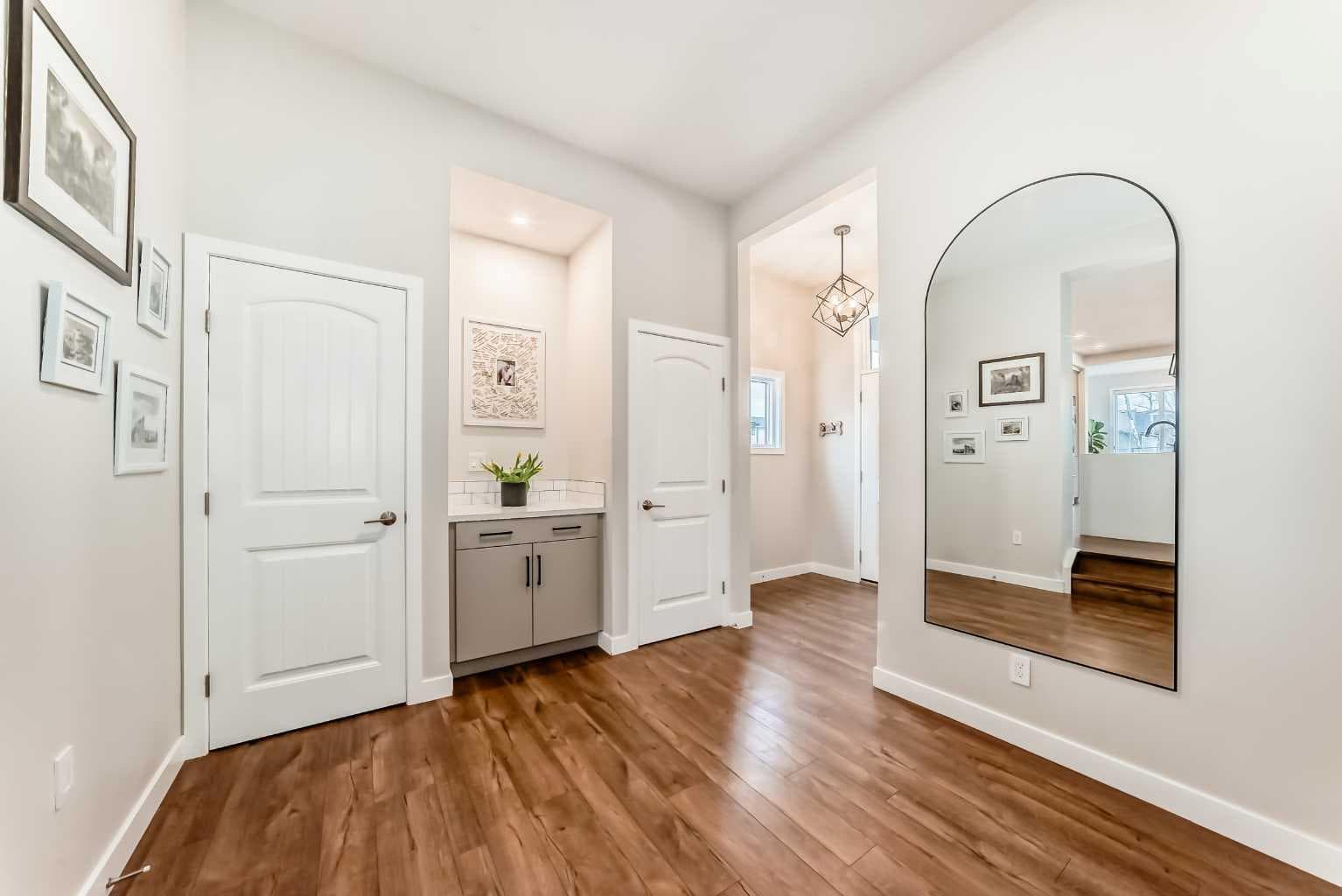 99 Legacy Glen Terrace SE — photo 4