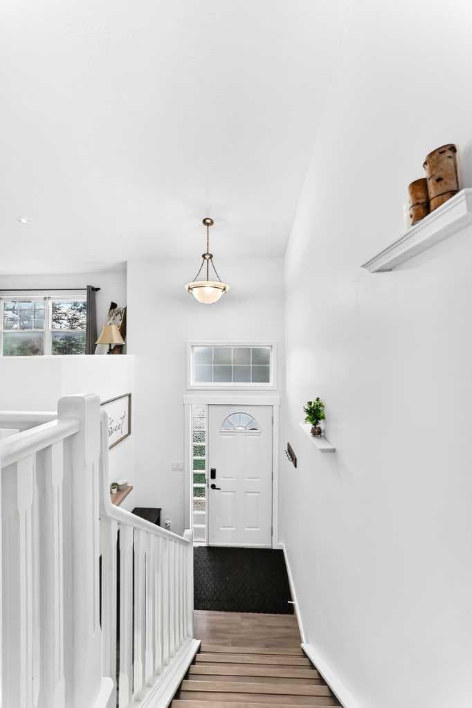 5138 51 Street — photo 4