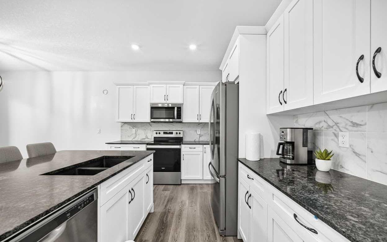 349 Seton Villas SE — photo 3