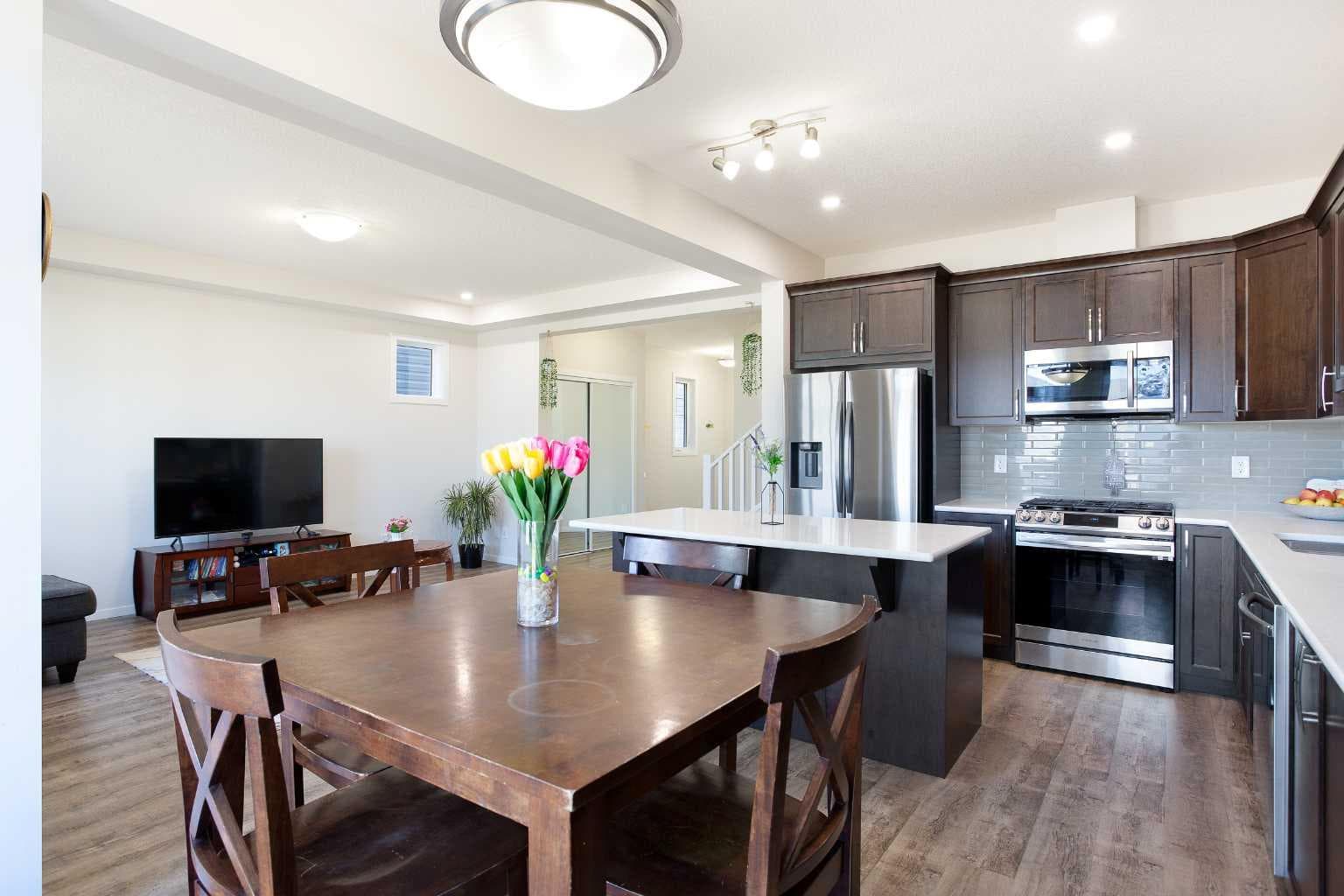 673 Windrow Manor SW — photo 4