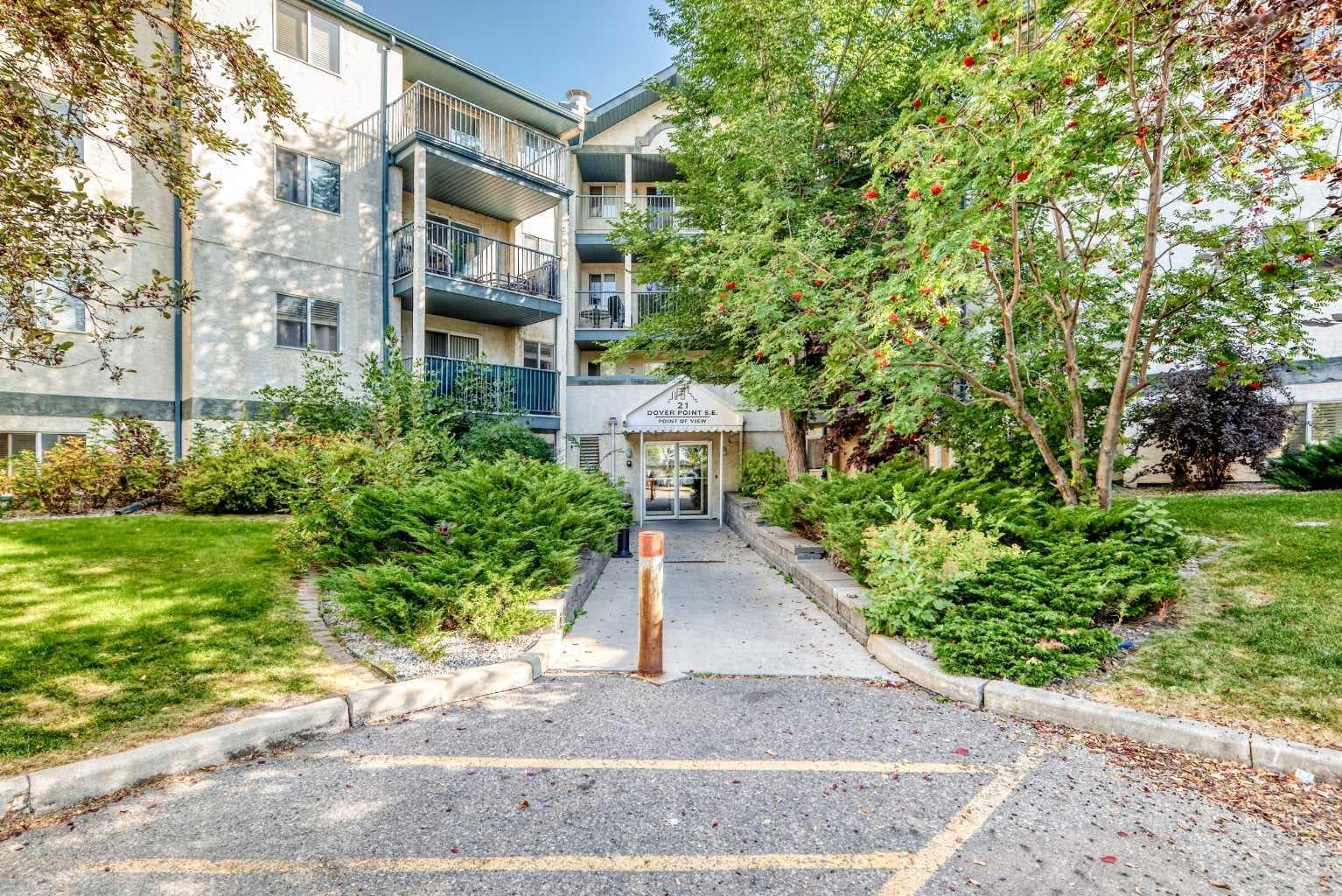 105, 21 Dover Point SE — photo 4