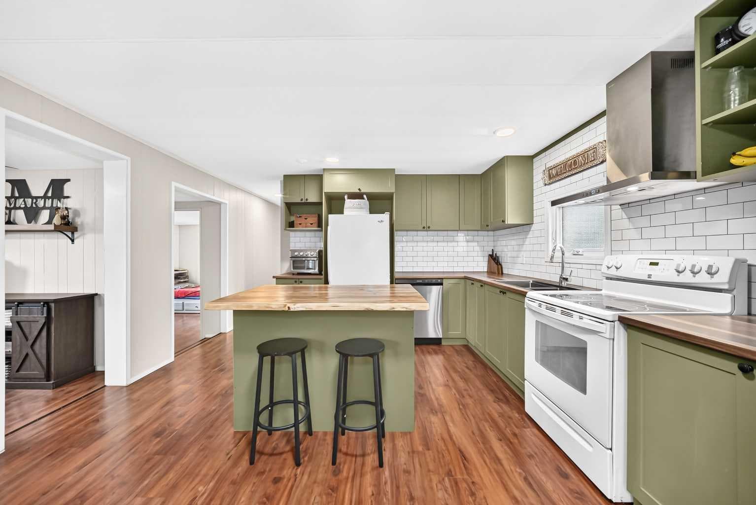 840 Spring Haven Court SE — photo 3