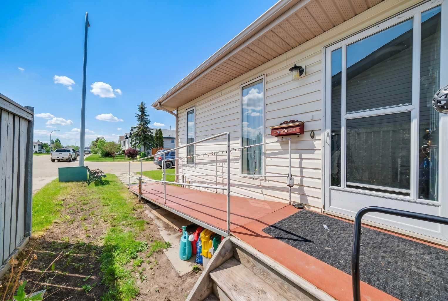 149 Silver Drive — photo 3