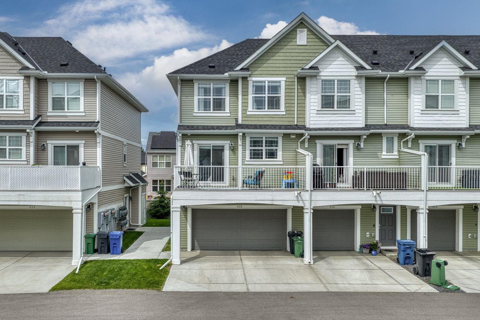 418 Copperstone Manor SE — photo 1