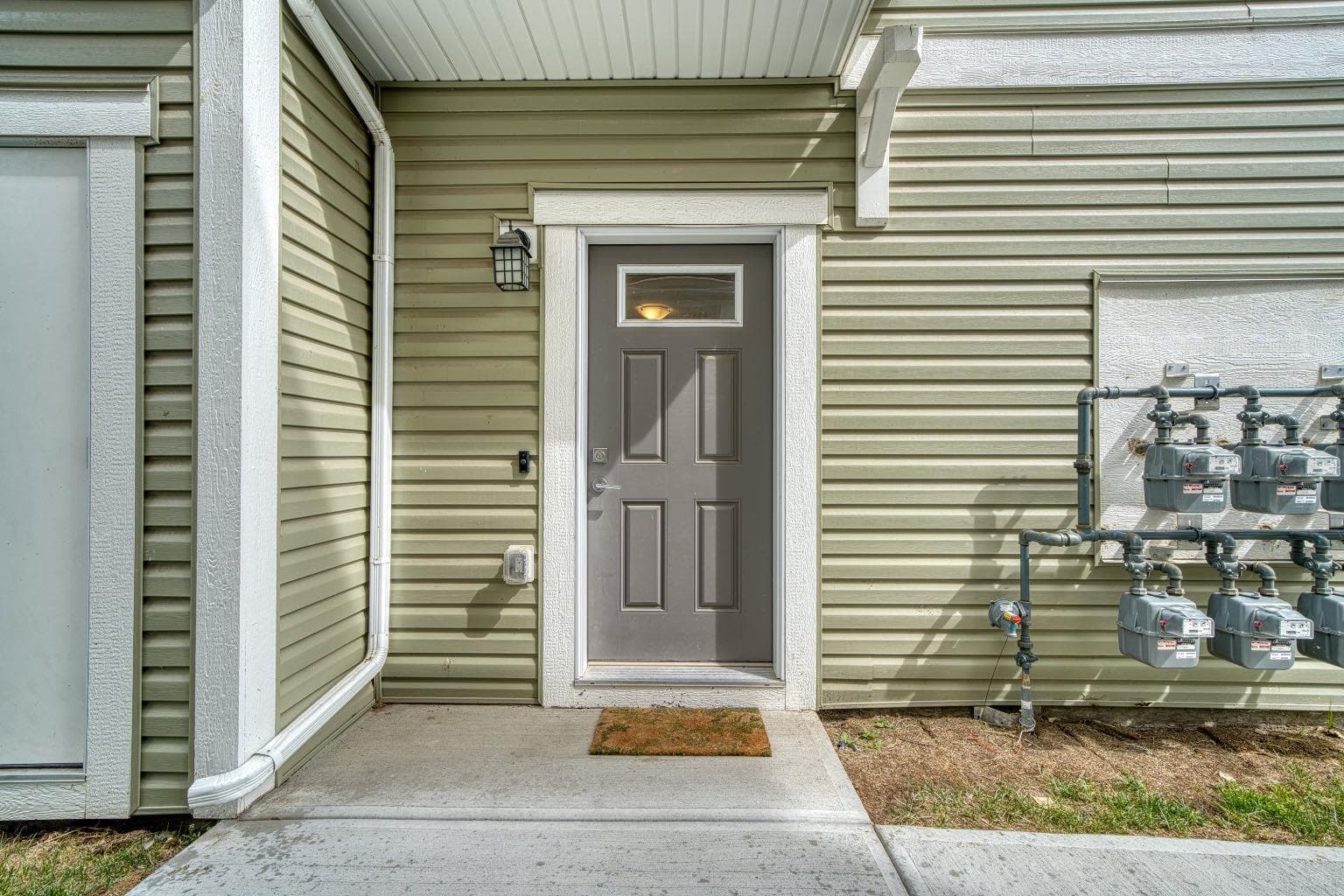 418 Copperstone Manor SE — photo 2