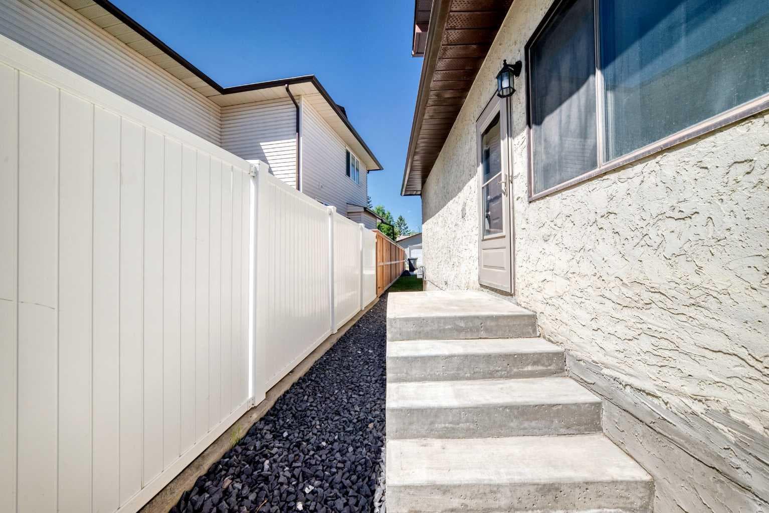 91 Cedarwood Hill SW — photo 4