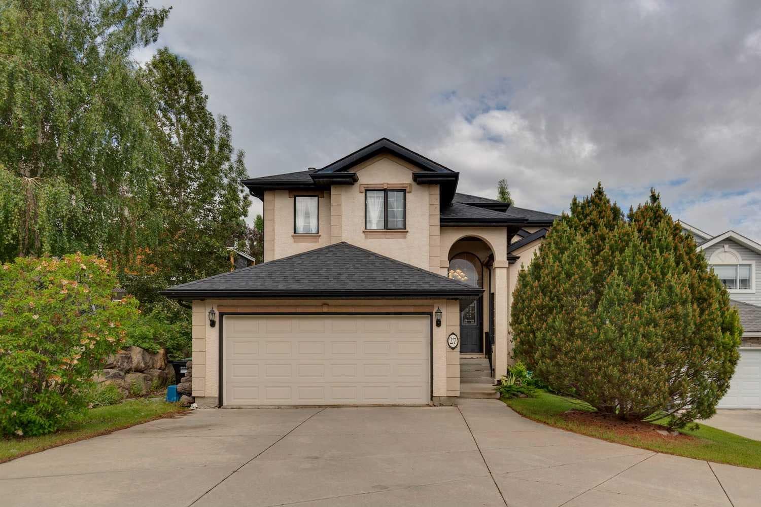 27 Valley Creek Bay NW — photo 2