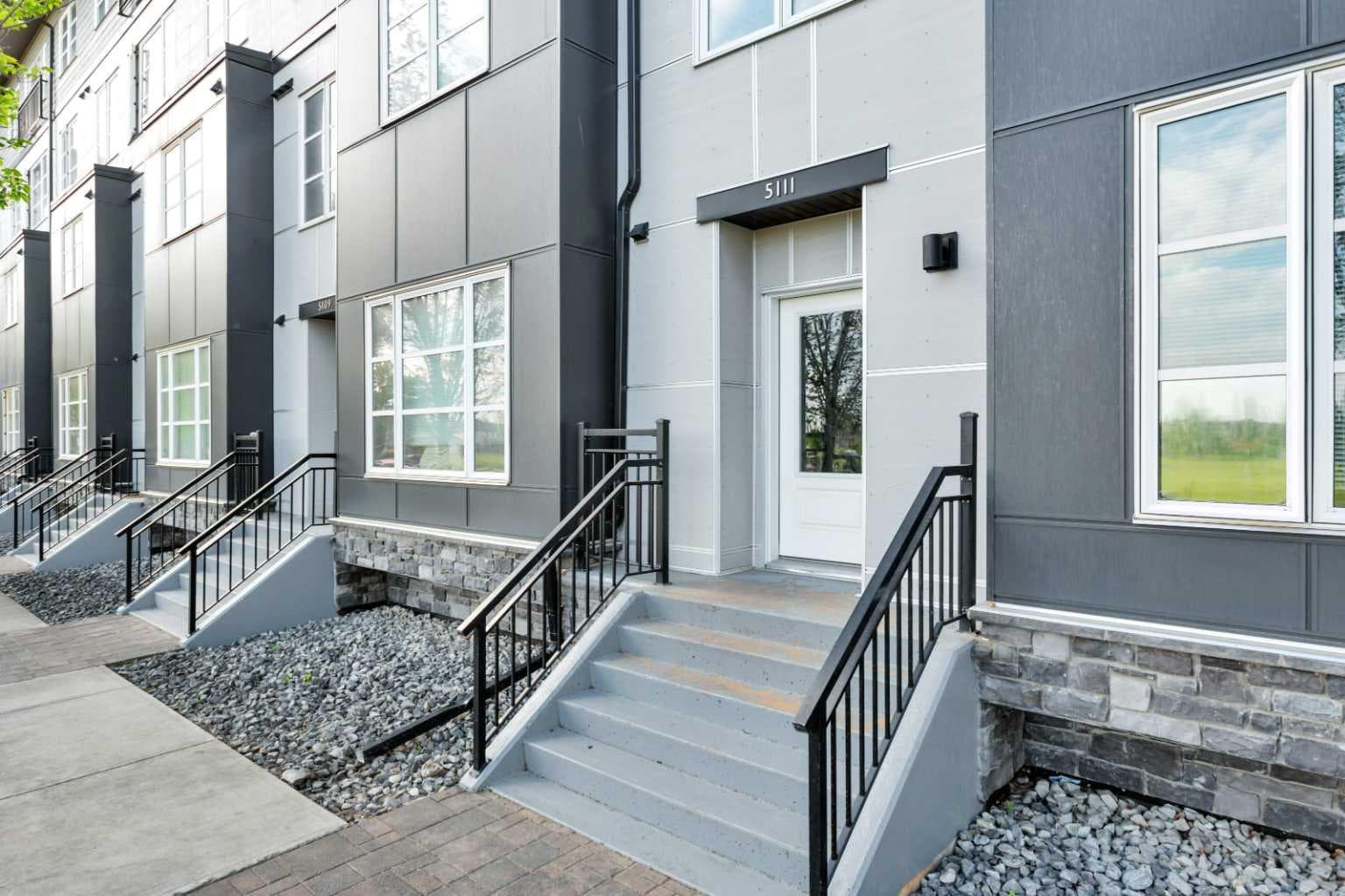 5111, 2660 22 Street — photo 3