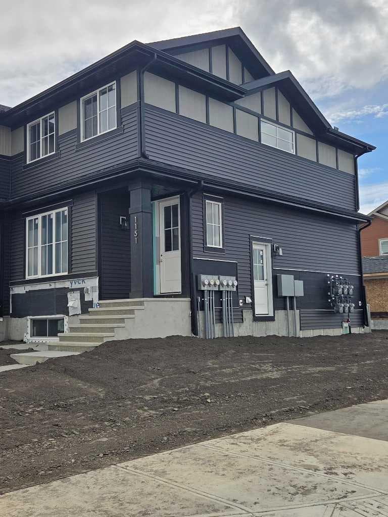 1151 Cobblestone Boulevard SW — photo 1