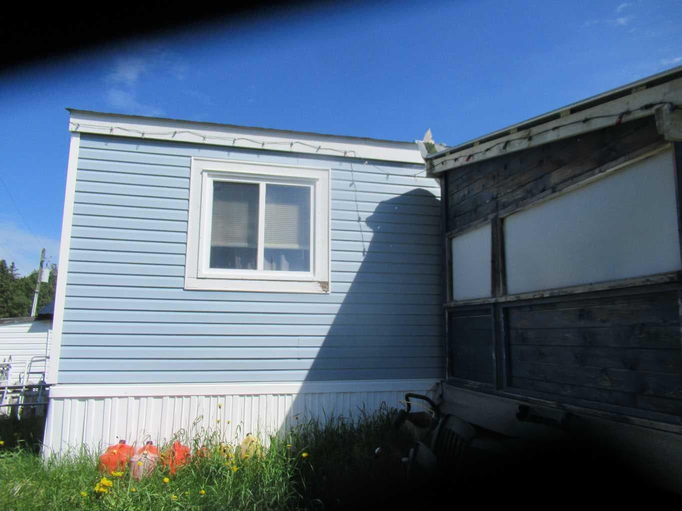 Stall 13, 5235 50 Street — photo 4