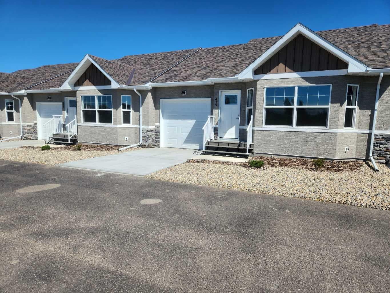 419 Meadowlark Way — photo 2