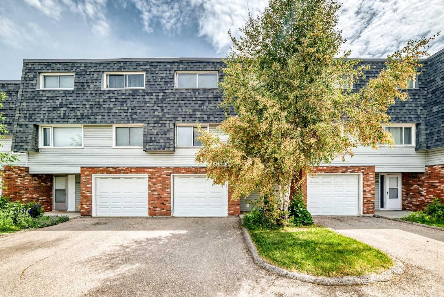 10316 Braeside Drive SW — photo 1
