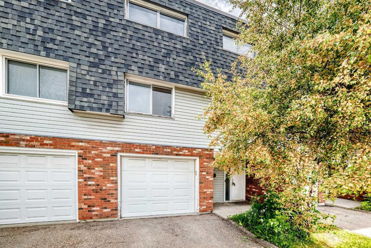 10316 Braeside Drive SW — photo 2