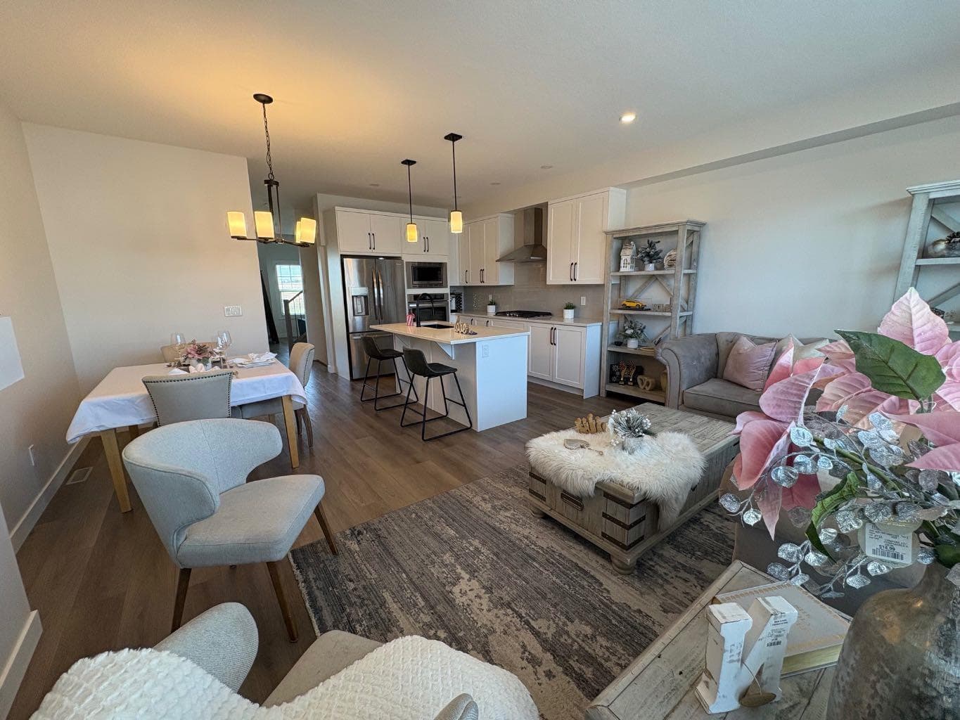 250 Alpine Avenue SW — photo 2