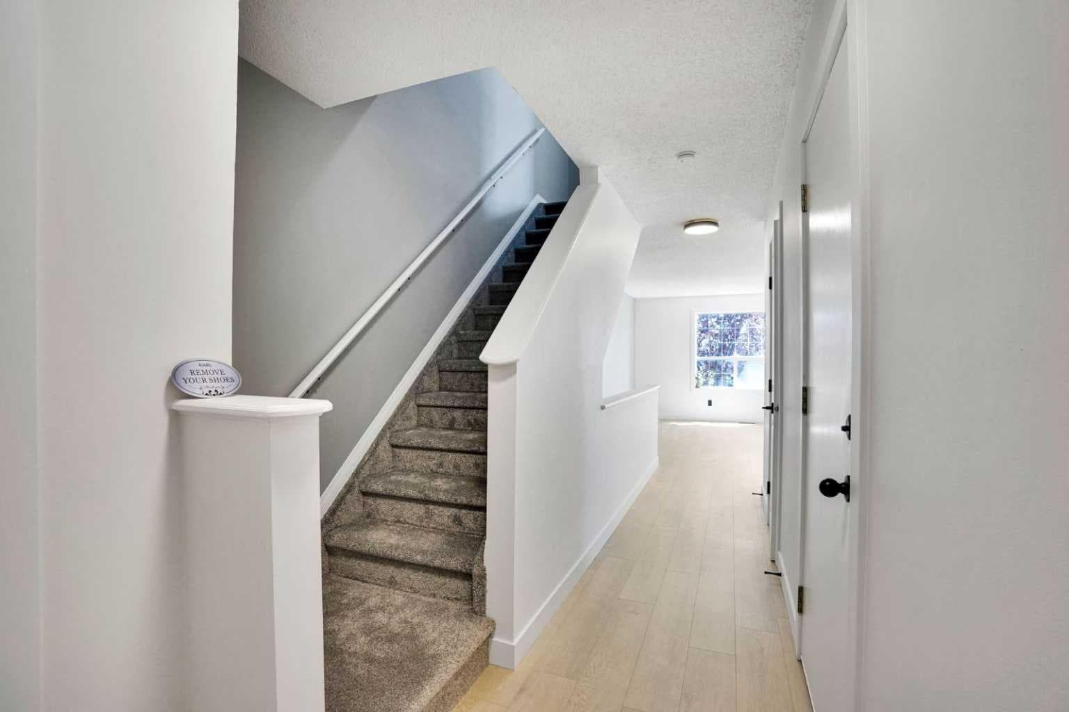 242 Taracove Place NE — photo 3