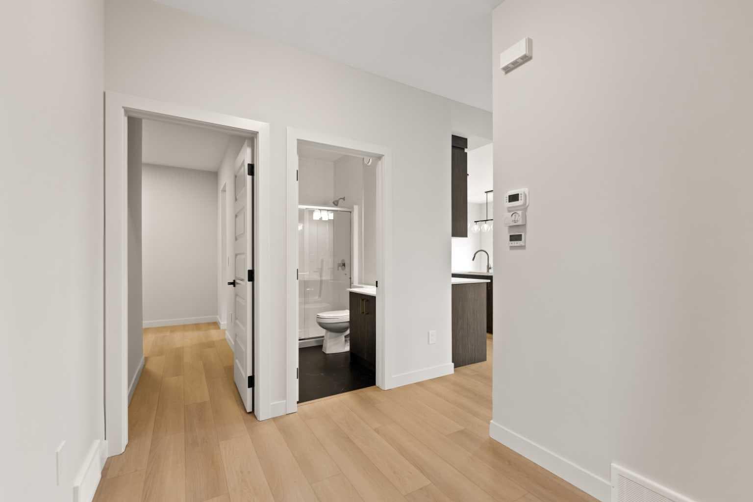 38 Waterford Mews — photo 3