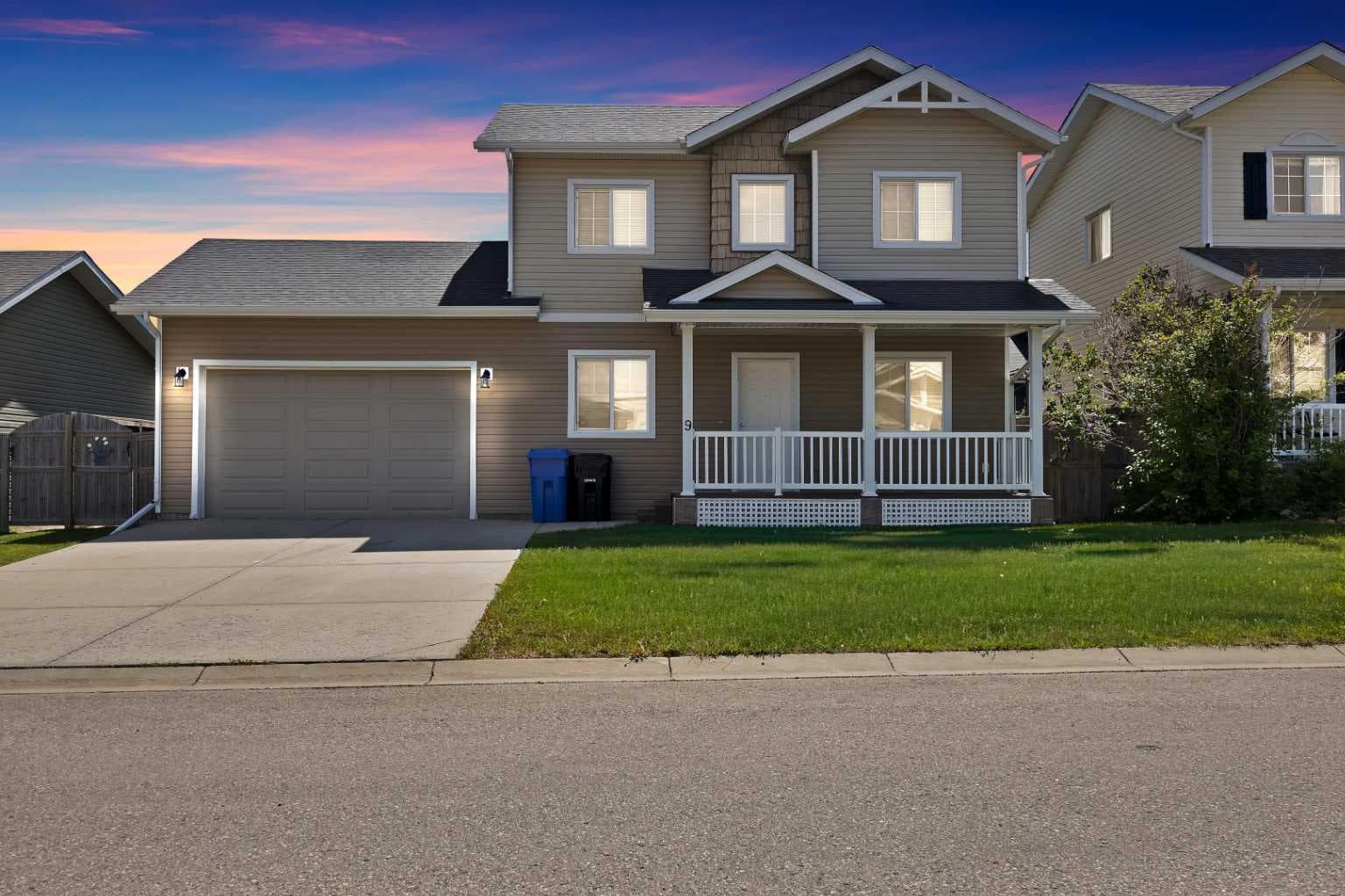 9 Mackenzie Way — photo 2