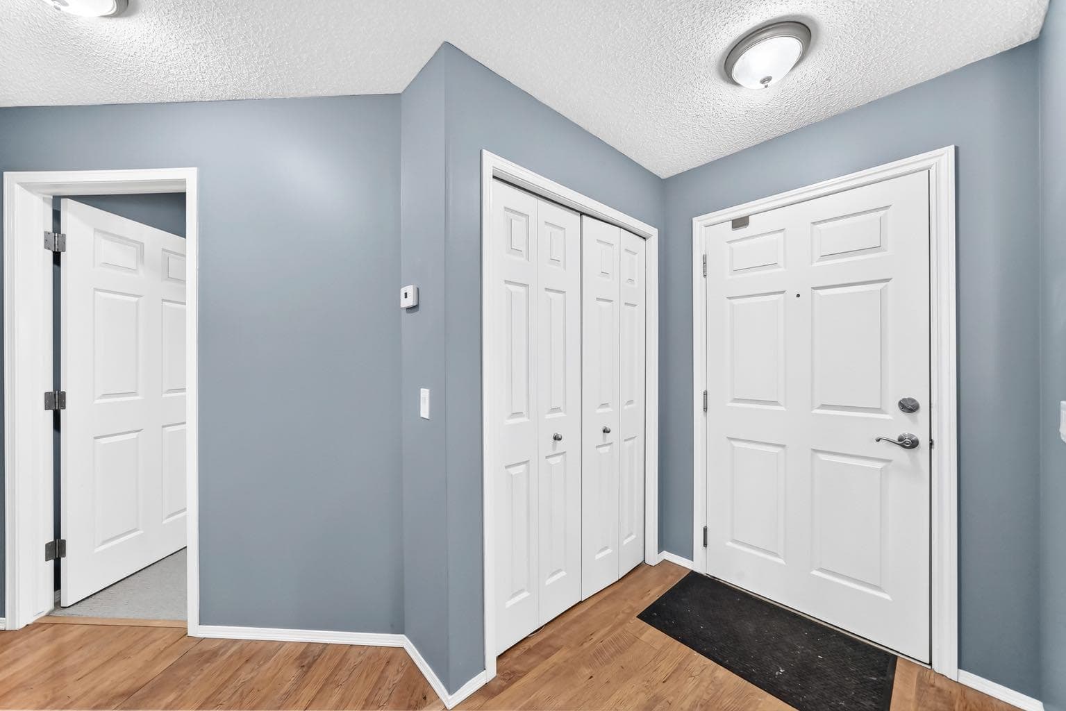 2219, 950 Arbour Lake Road NW — photo 5