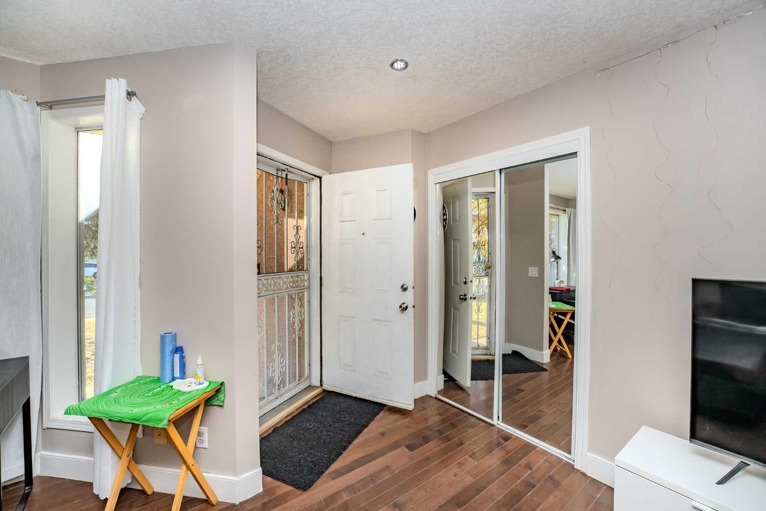 4 Del Ray Crescent NE — photo 5