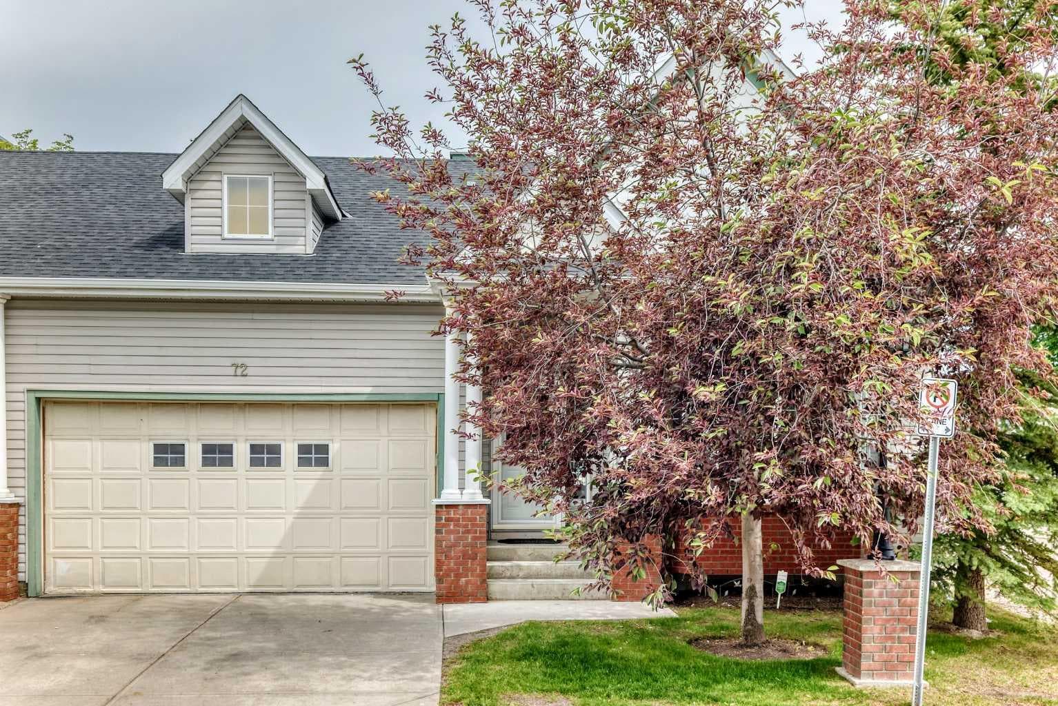72 Prestwick Pond Terrace SE — photo 1