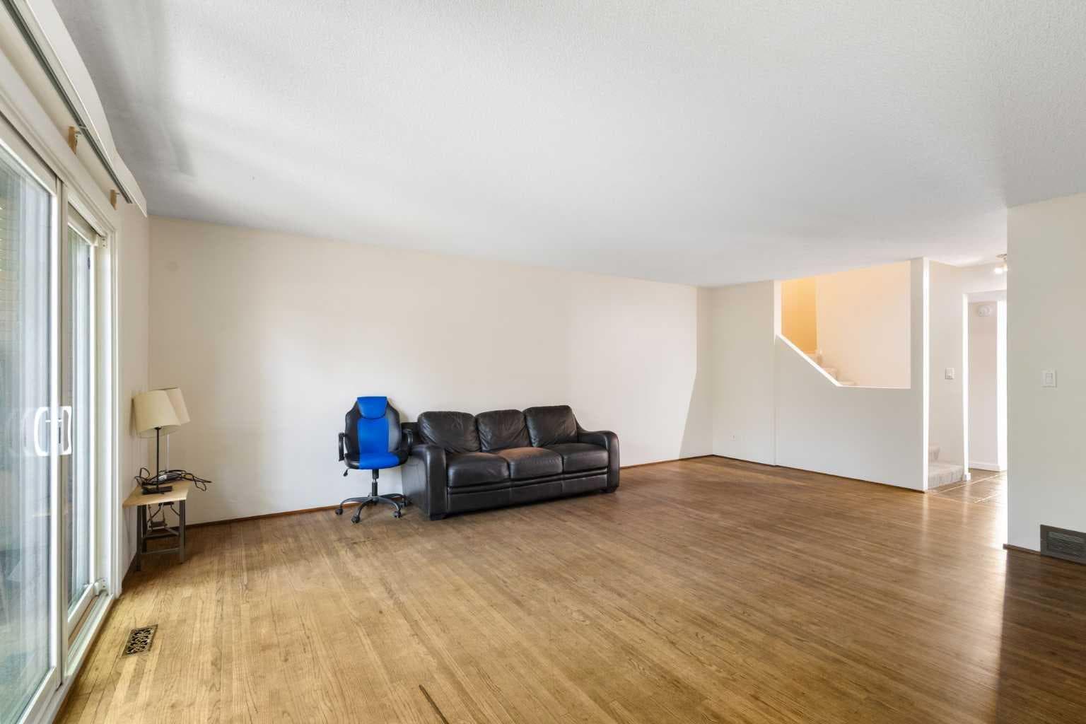 303, 1305 Glenmore Trail SW — photo 5