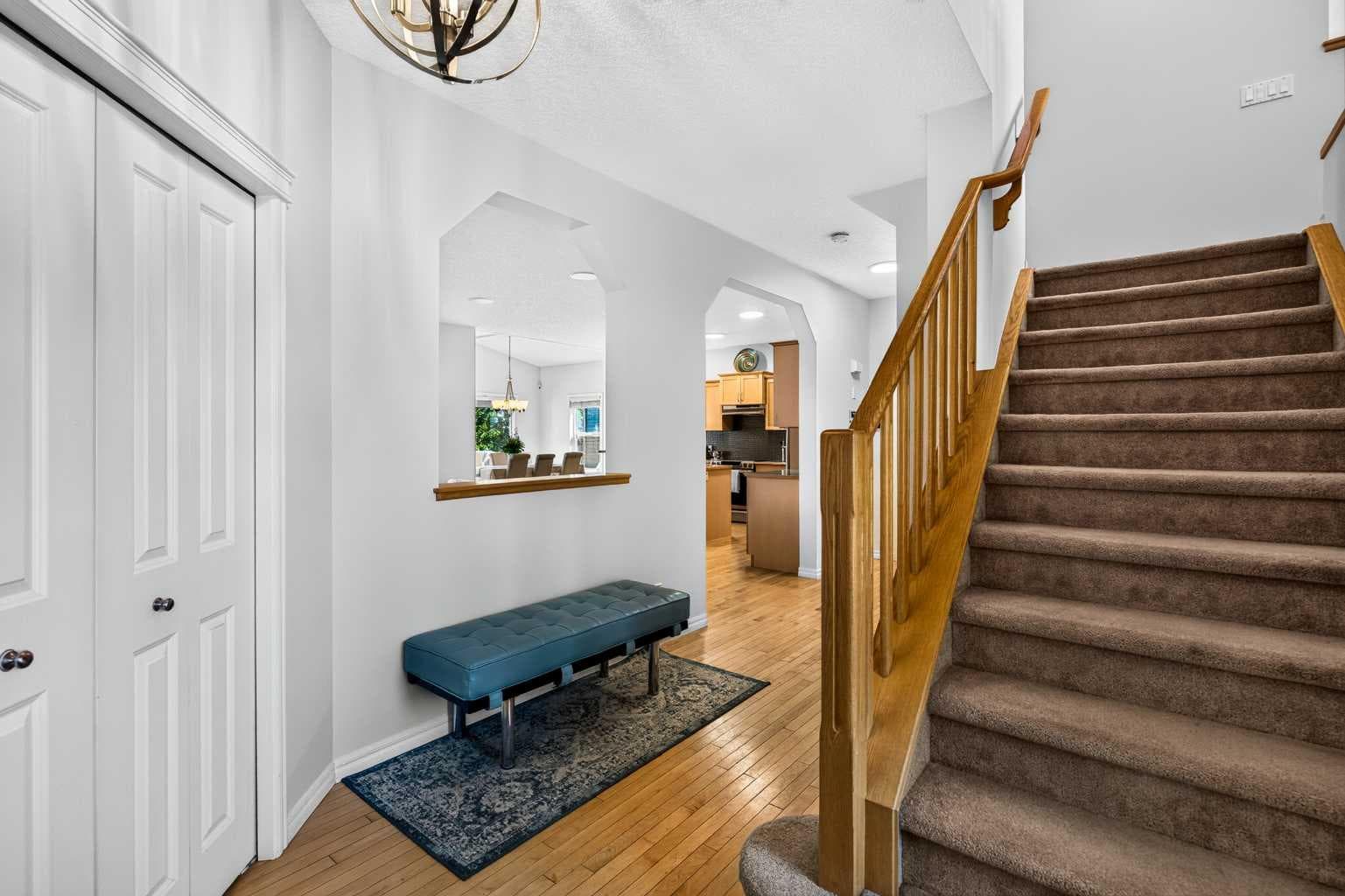 444 Rainbow Falls Way — photo 3