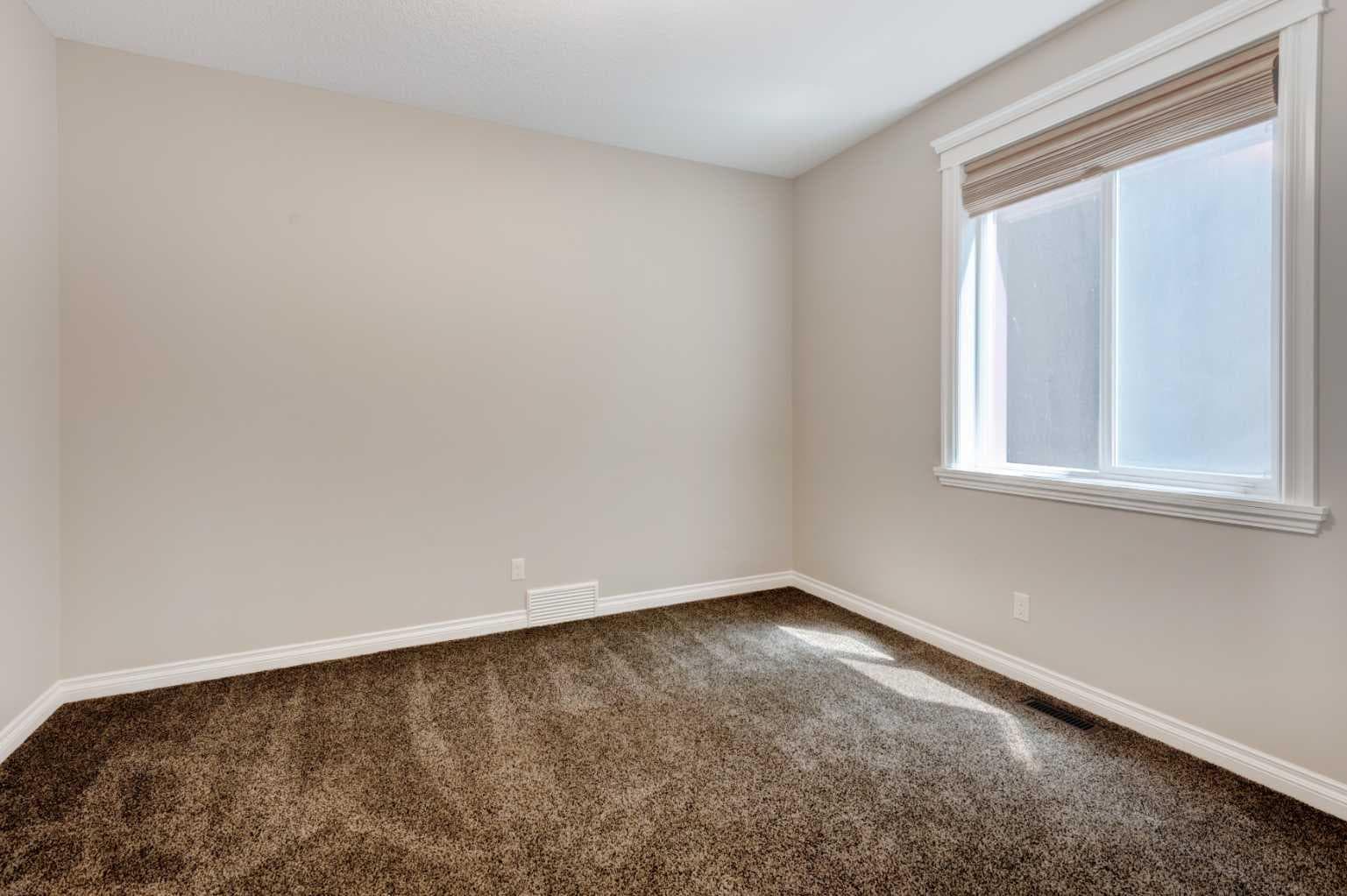258 Mahogany Place SE — photo 5