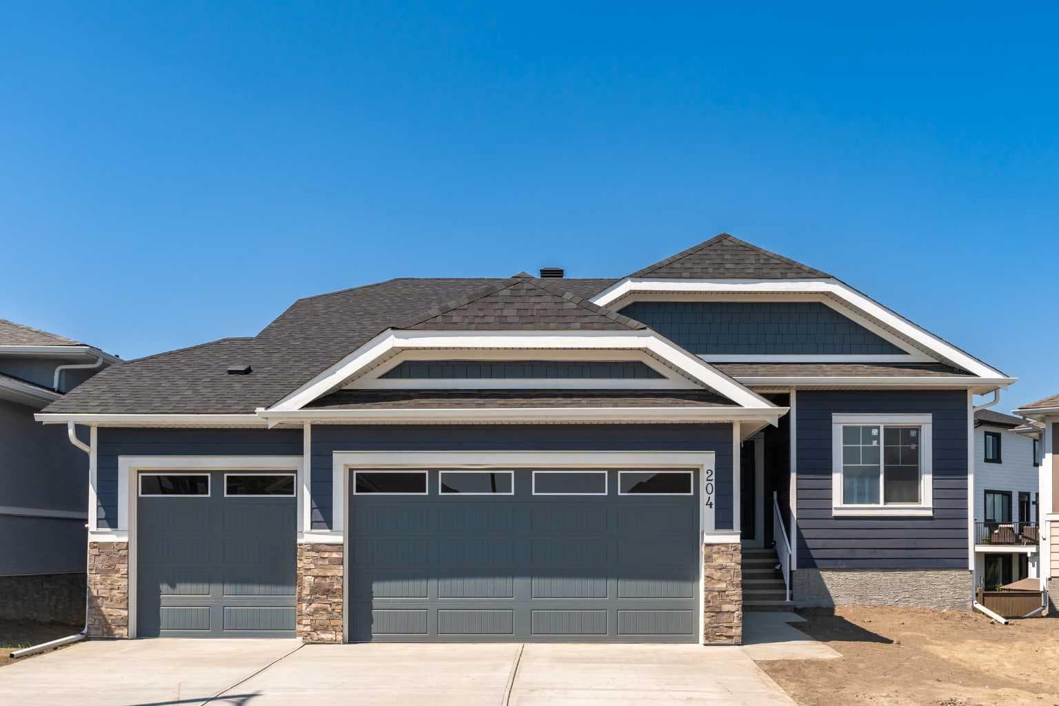 204 Monterey Bay SE — photo 1
