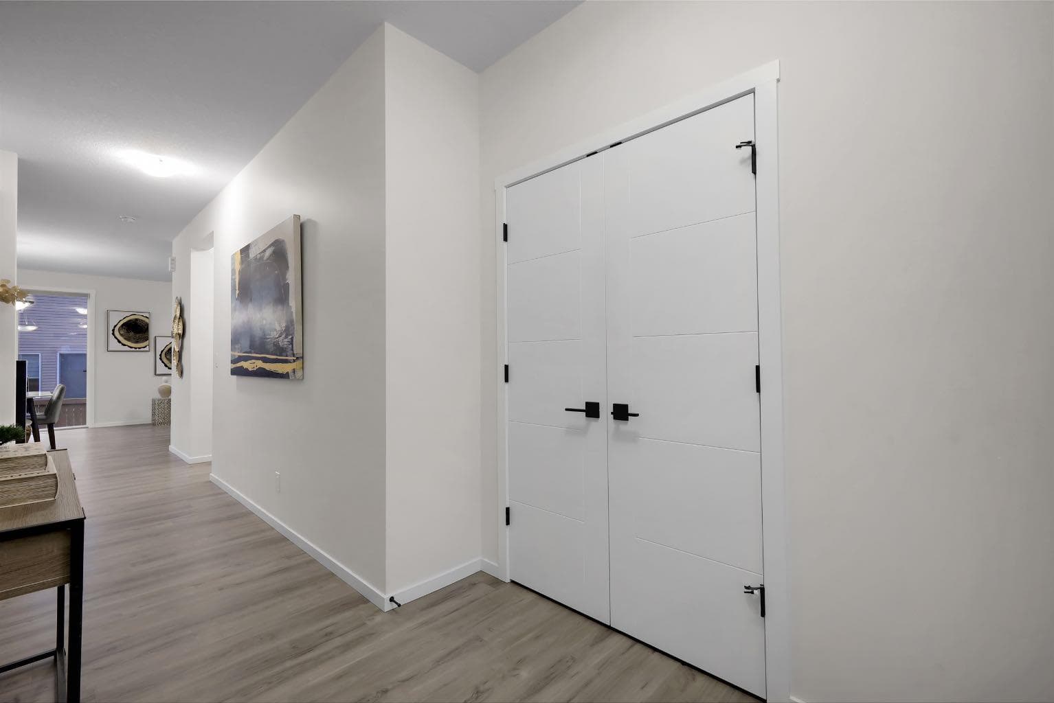 610 Southwinds Close SW — photo 4