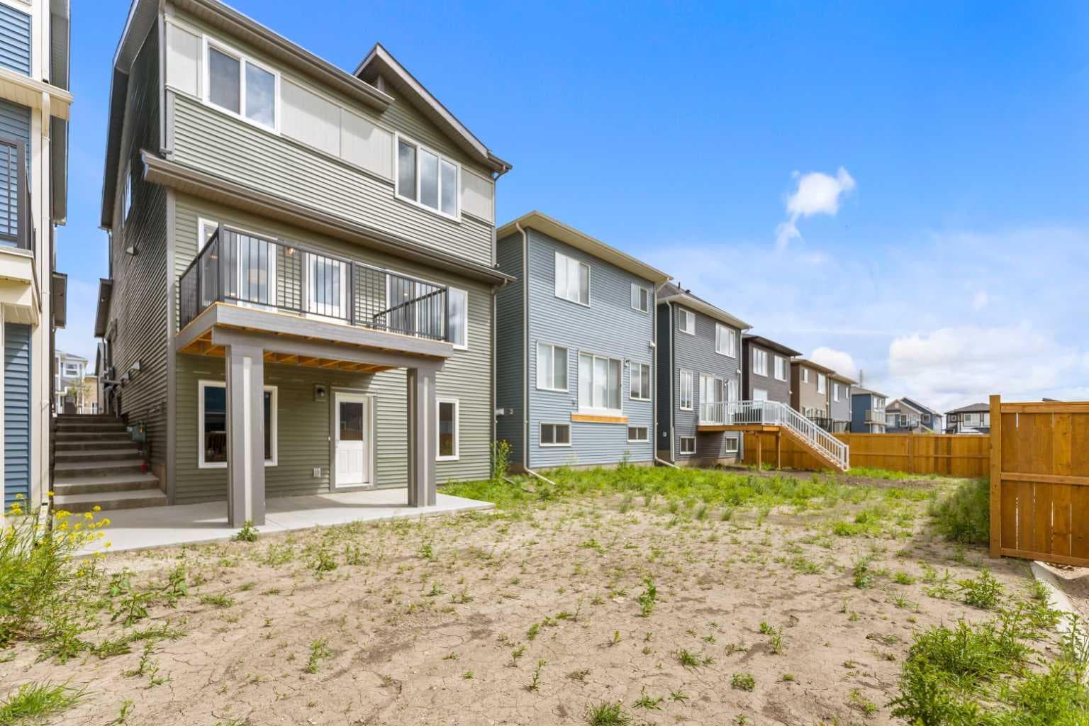 47 Carringvue Passage NW — photo 4
