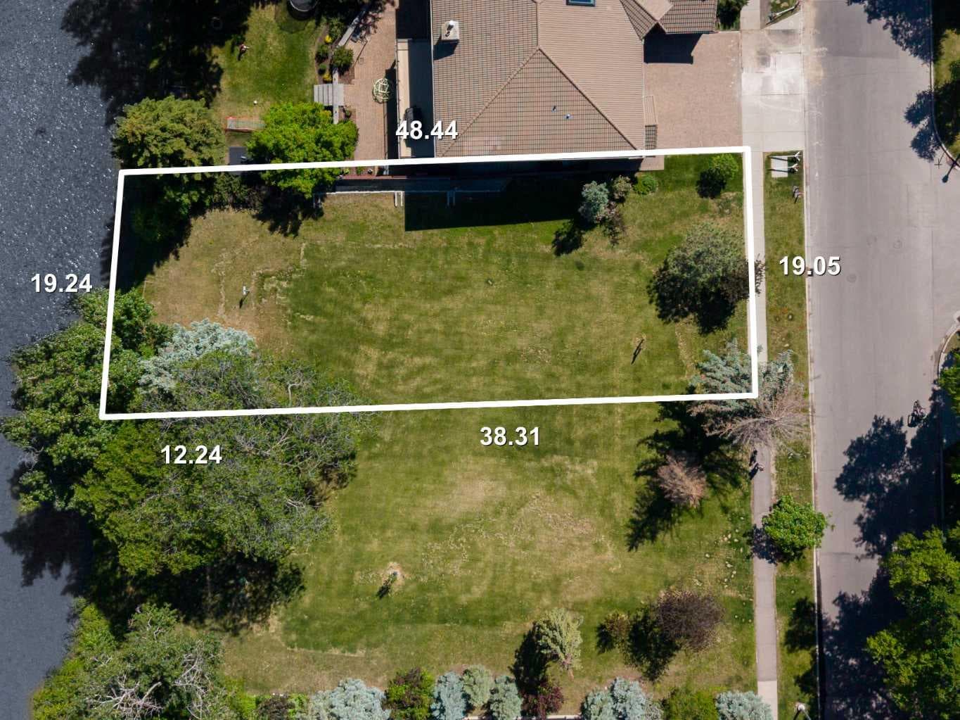 640 Riverdale Avenue SW — photo 1