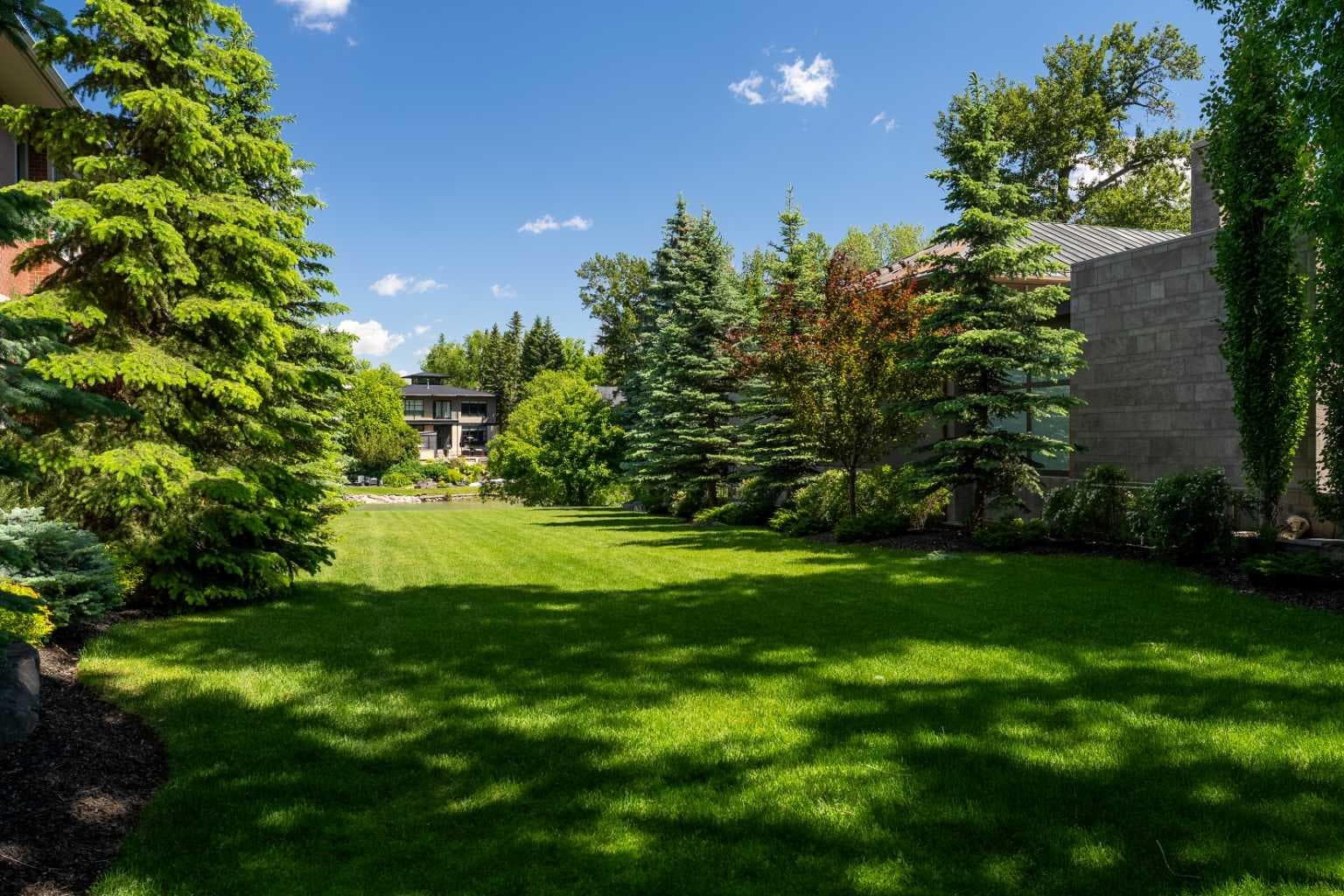 718 Riverdale Avenue SW — photo 5