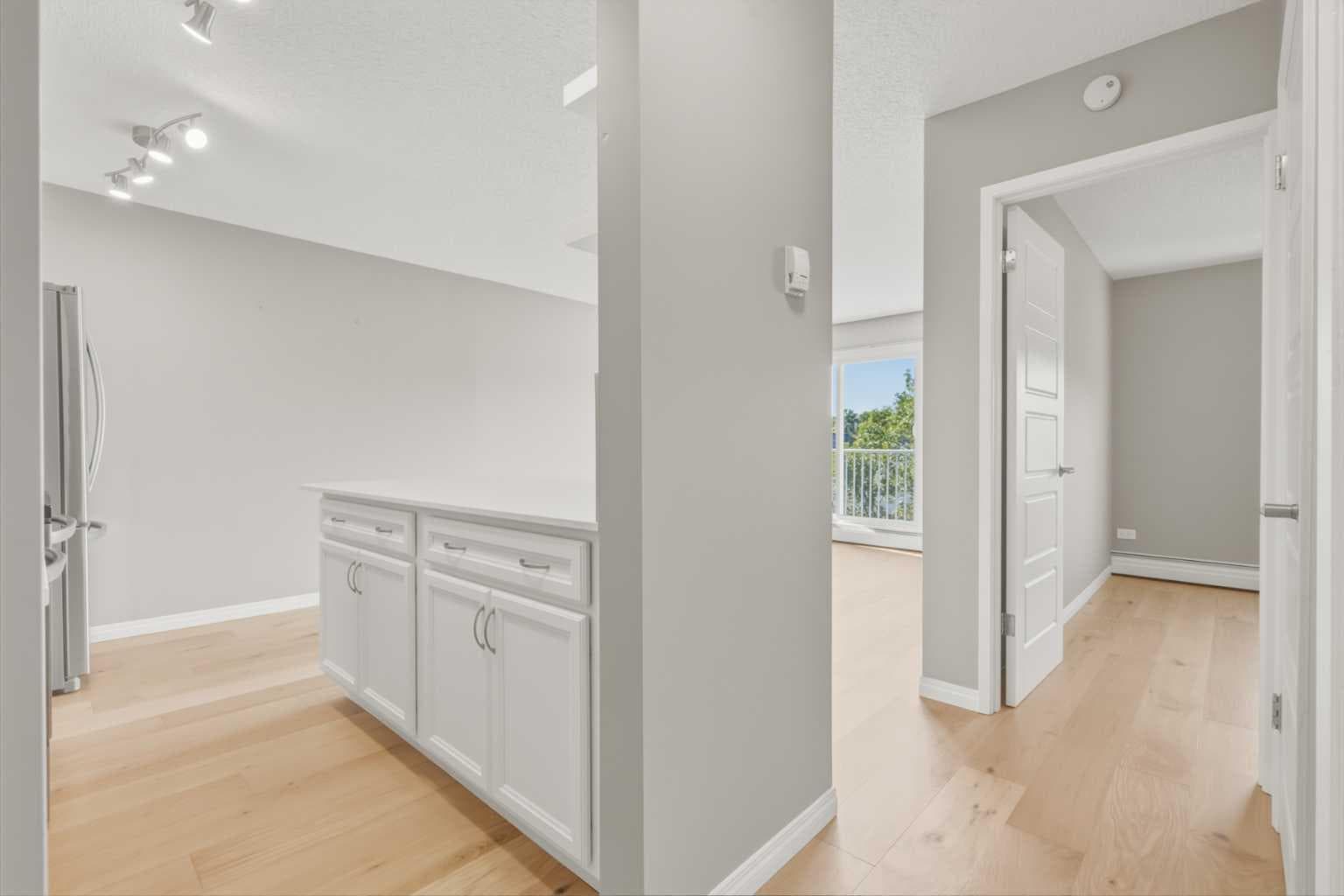 404, 1626 14 Avenue SW — photo 3