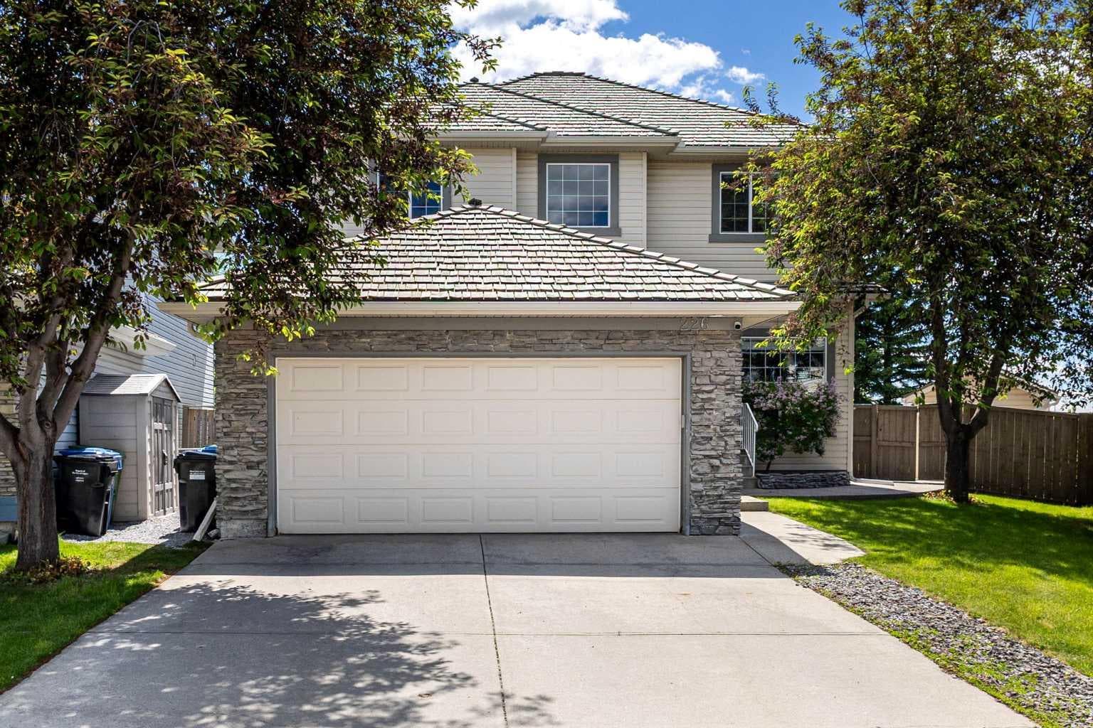226 Springbank Place SW — photo 2