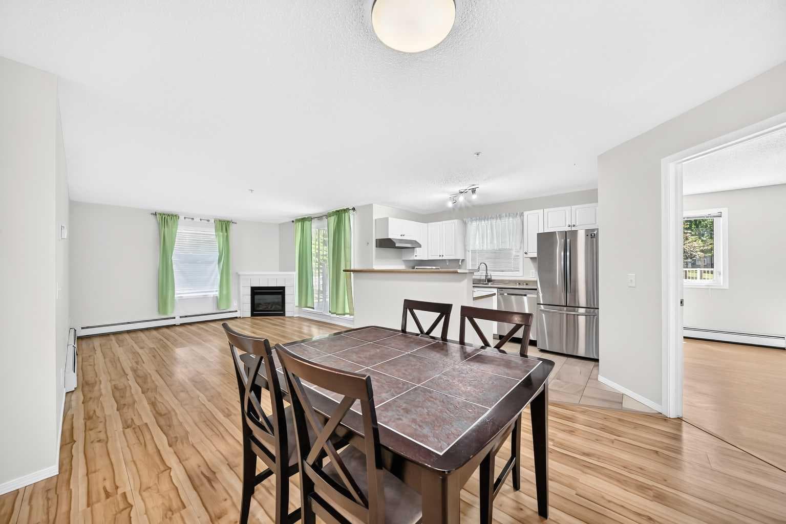 109, 5500 Somervale Court SW — photo 4