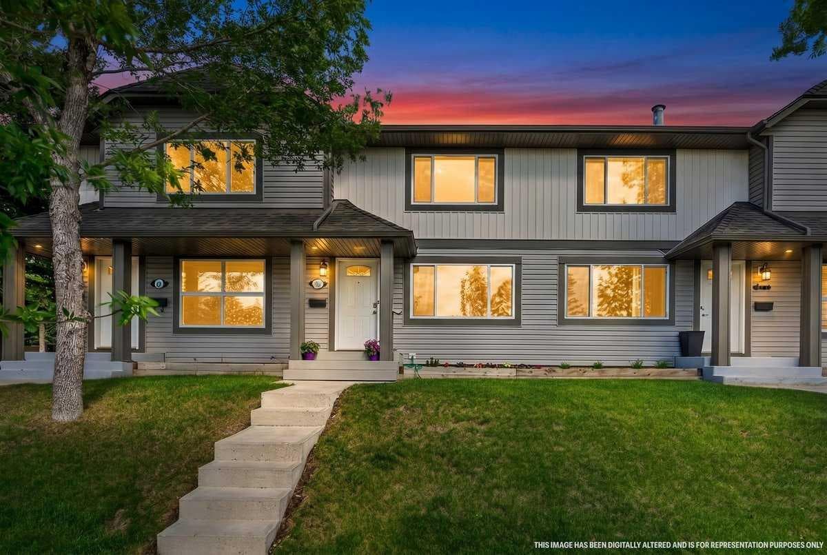 538 Woodbine Boulevard SW — photo 1