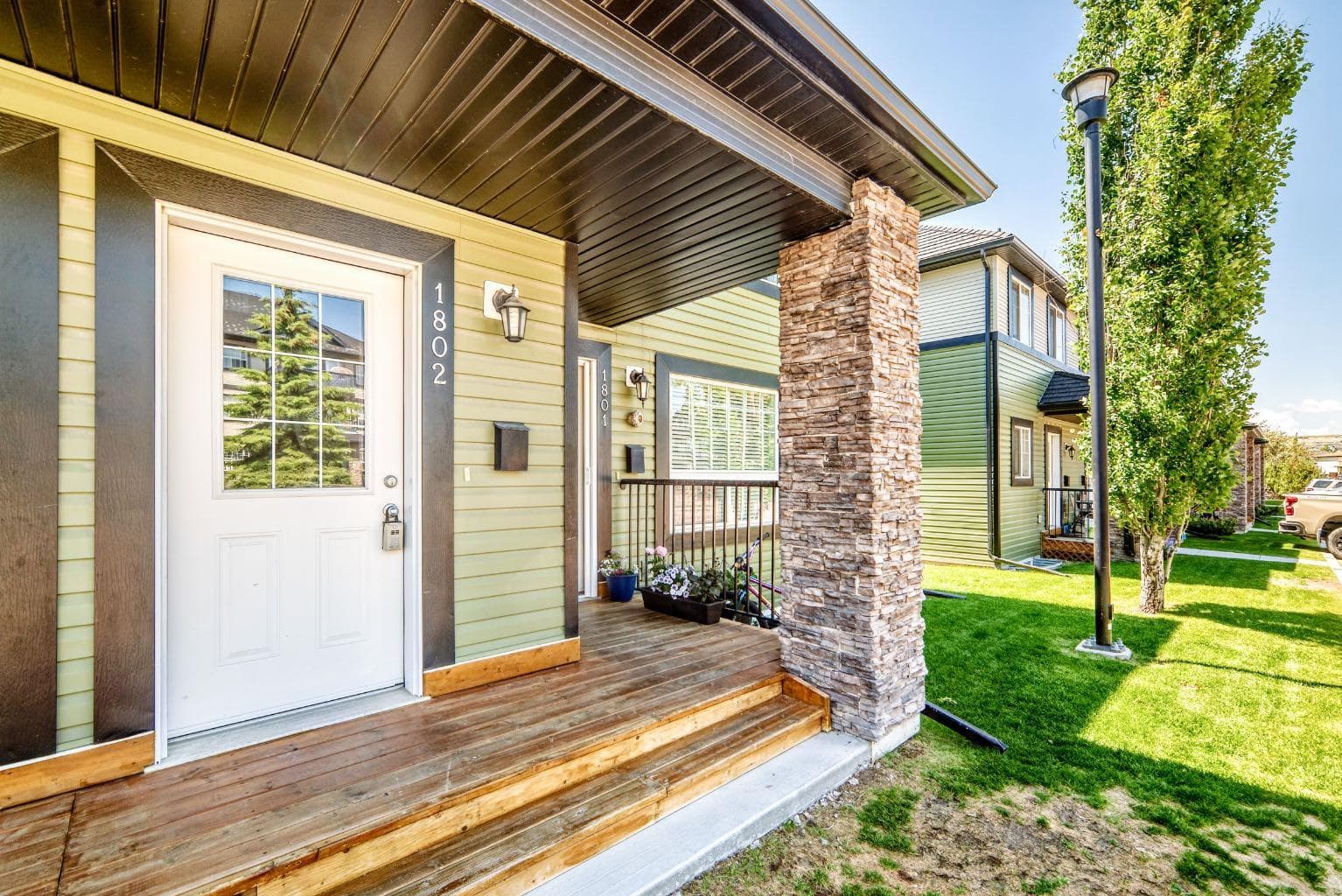 1802, 140 Sagewood Boulevard SW — photo 4