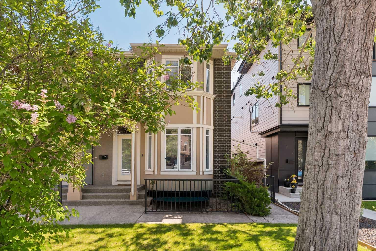 2, 1932 35 Street SW — photo 1