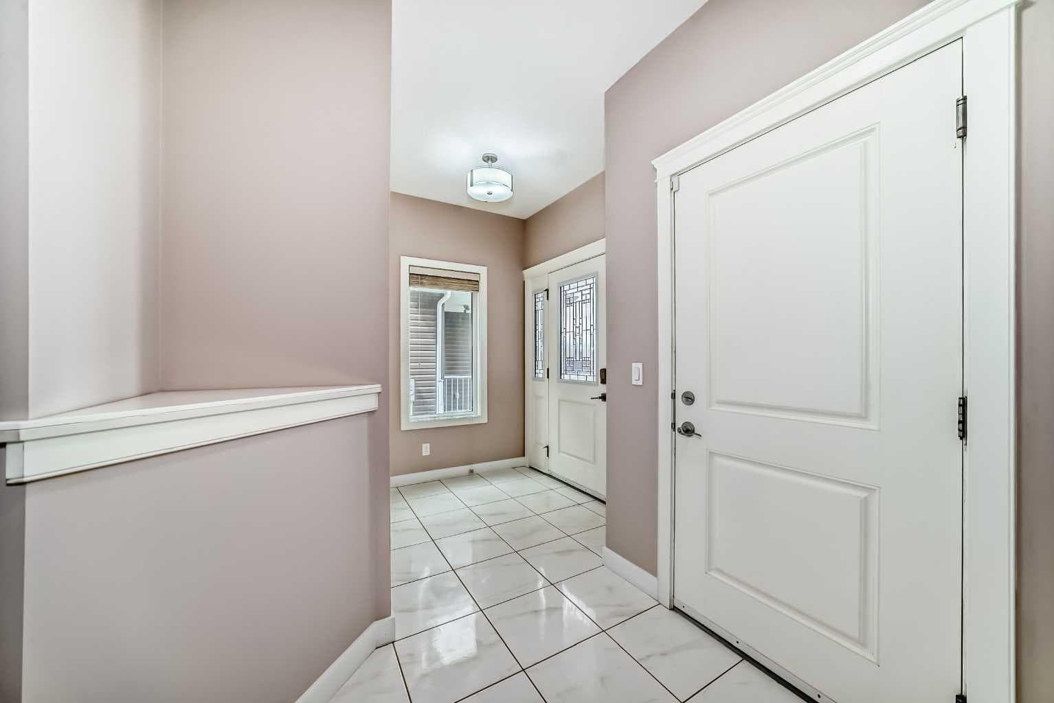 101 Redstone Drive NE — photo 3