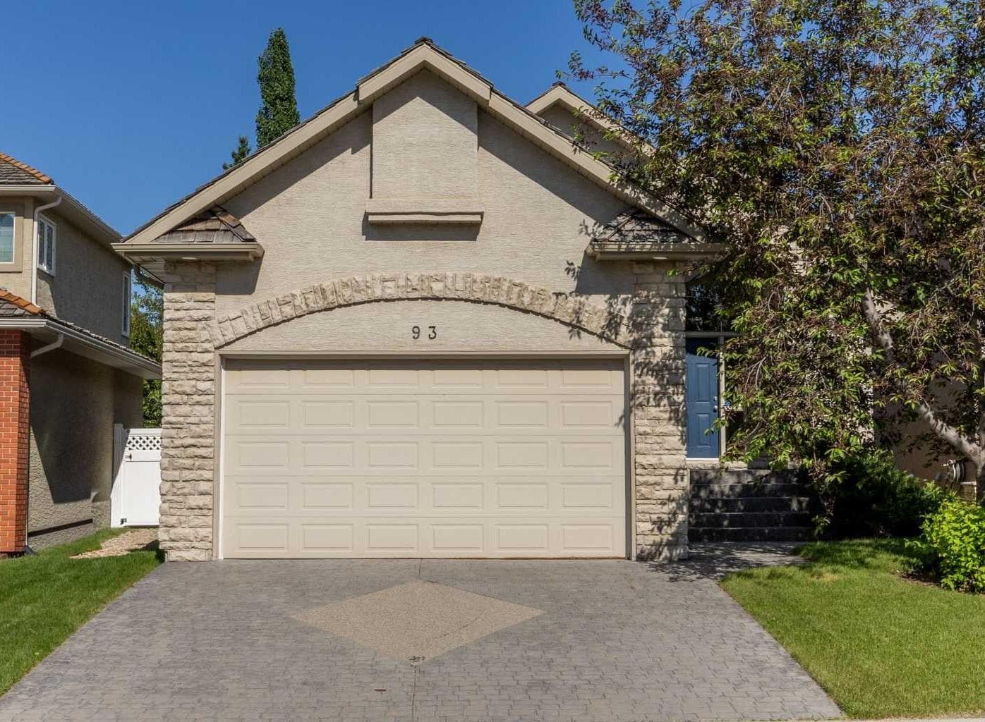 93 Coach Court SW — photo 1