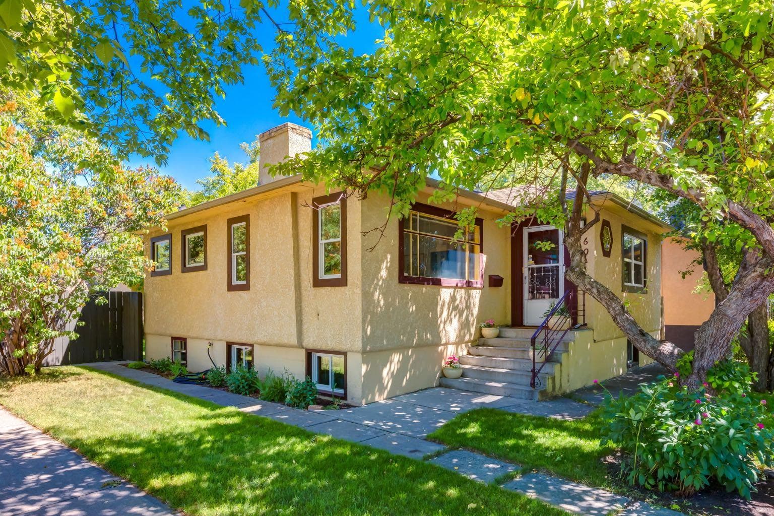 Detached in Renfrew