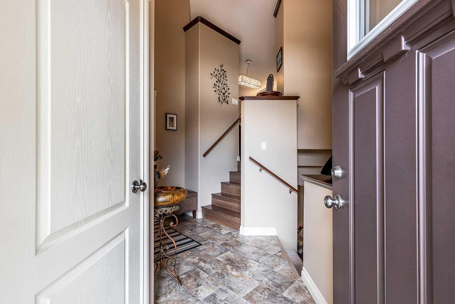 604 Vista Drive SE — photo 5