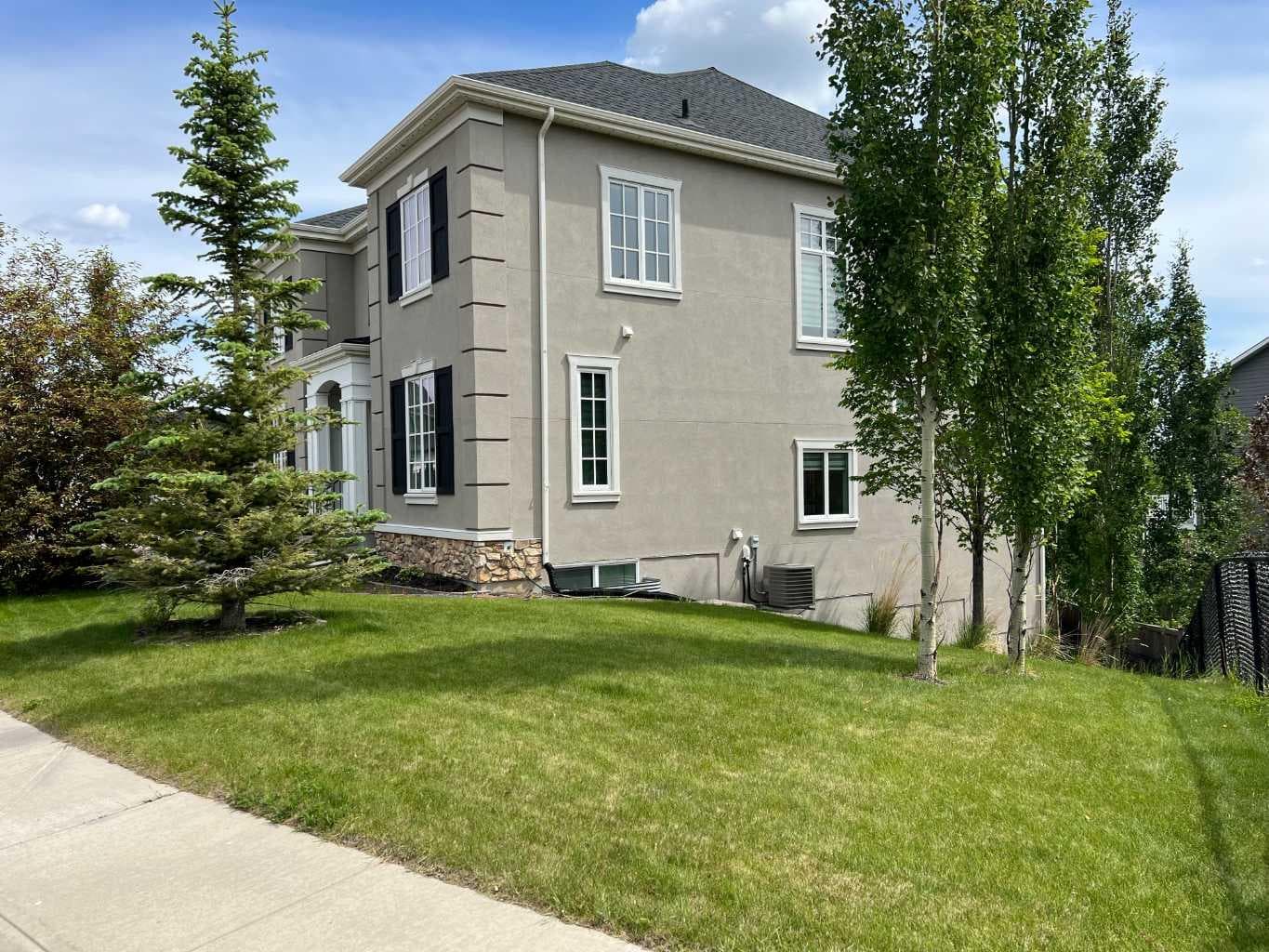 45 Rockcliff Heights NW — photo 5