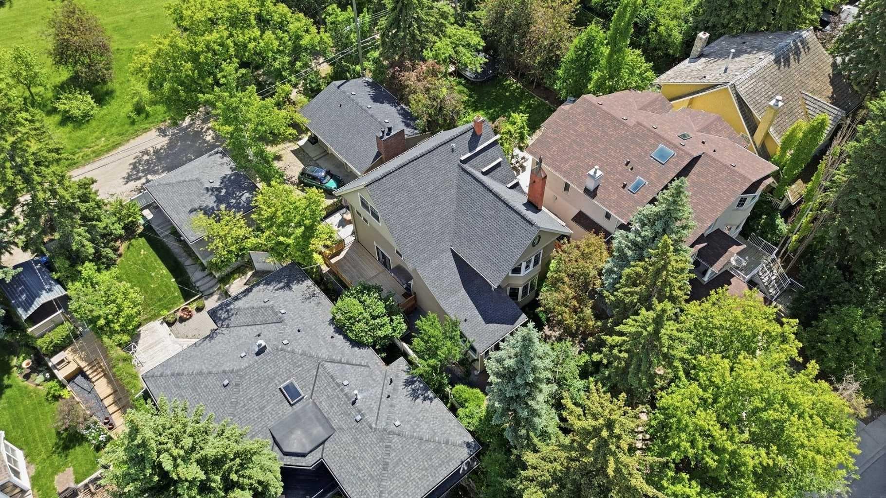 615 Crescent Boulevard SW — photo 1